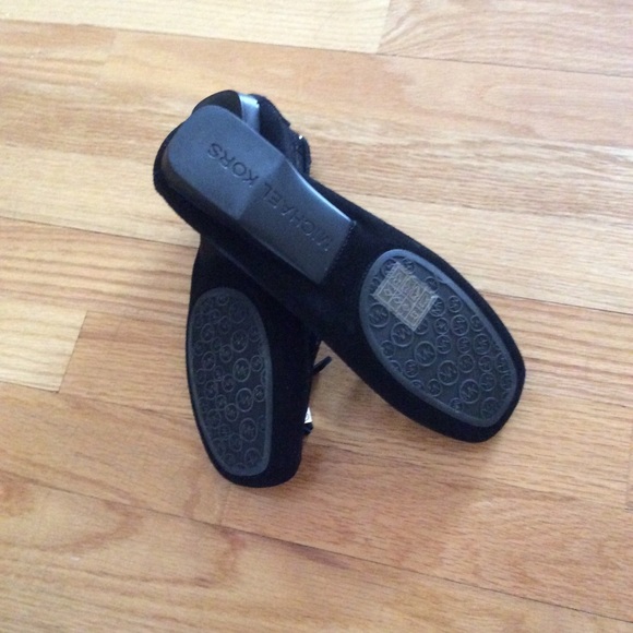 Michael Kors flats - Picture 2 of 4